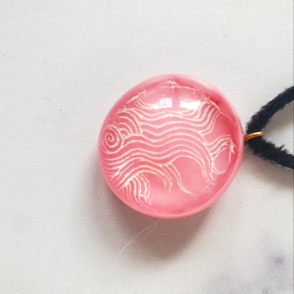 Pink Glass Waterfire motif pendant